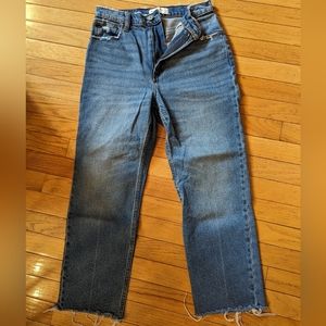 Abercrombie& Fitch jeans - the ankle straight ultra high rise sz. 28/6 short